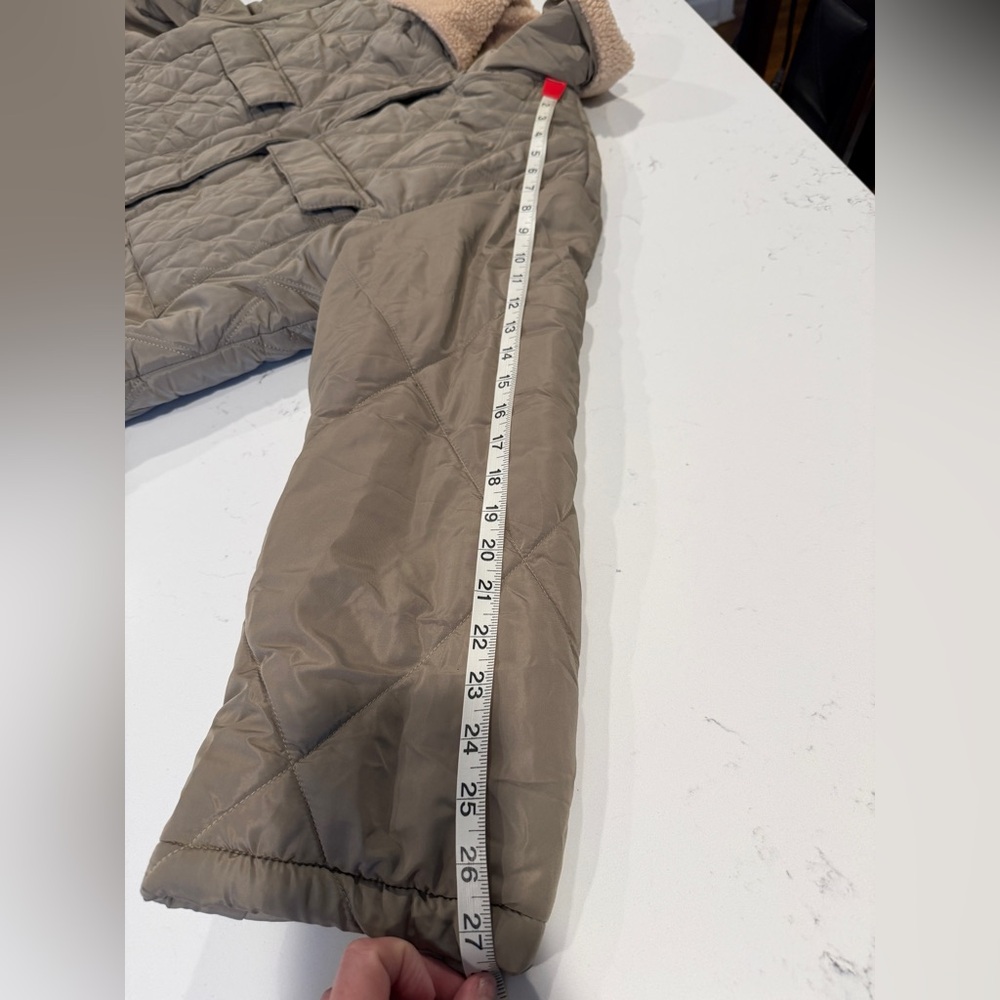 Cute Jacket! - Picture 16 of 16